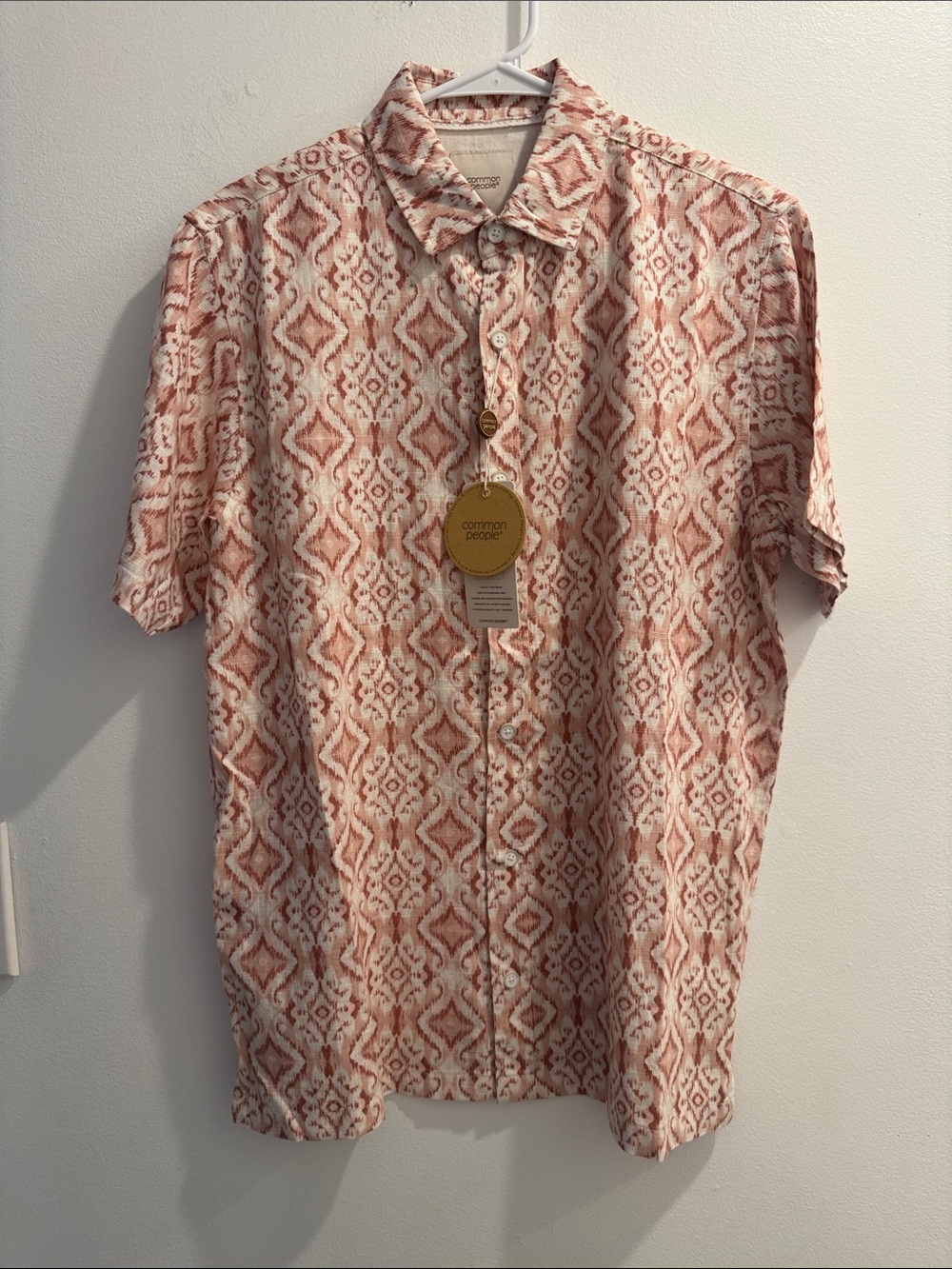 Common People Men's Short-Sleeve Button-Down Shirt - Coral Ikat Print